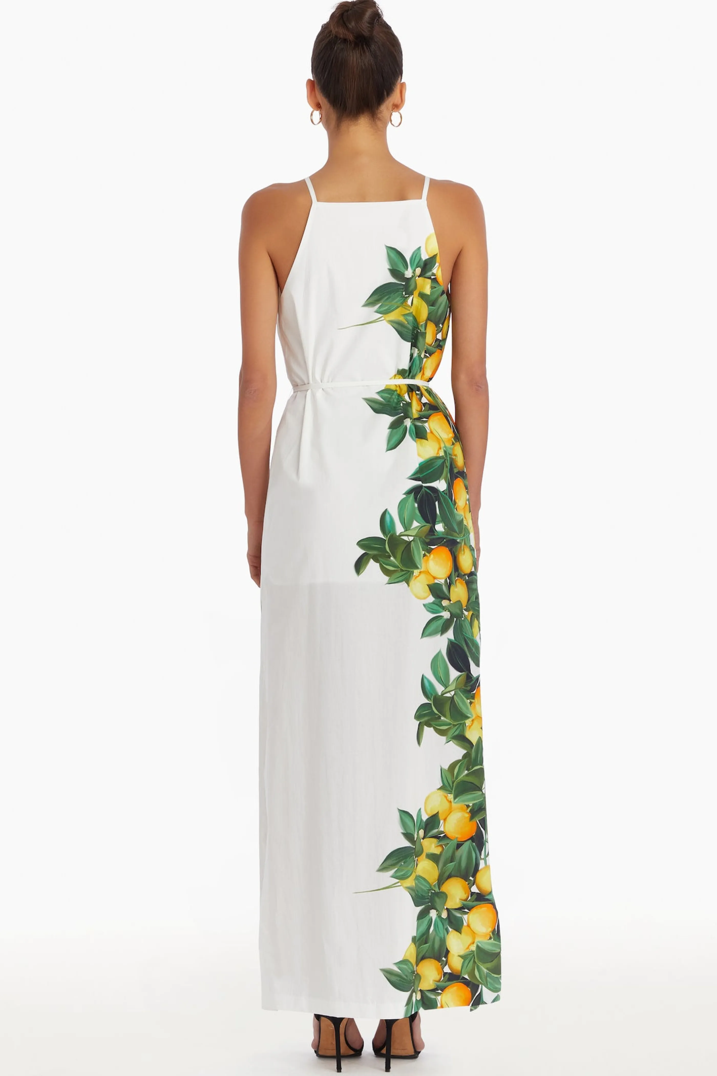 Abito Elegante Amanda Uprichard Alicanta - Vestito Lungo Primavera Estate in Chiffon Fluido 

Abito Serale Amanda Uprichard Alicanta Maxi - Vestito Longuette con Scollo a V e Motivo Floreale 

Amanda Uprichard Vestito Midi Sera - Alicanta in Tessuto Leggero con Ricami Artigianali 

Abito Estivo Amanda Uprichard Alicanta - Vestito Longuette Casual Chic in Puro Chiffon
