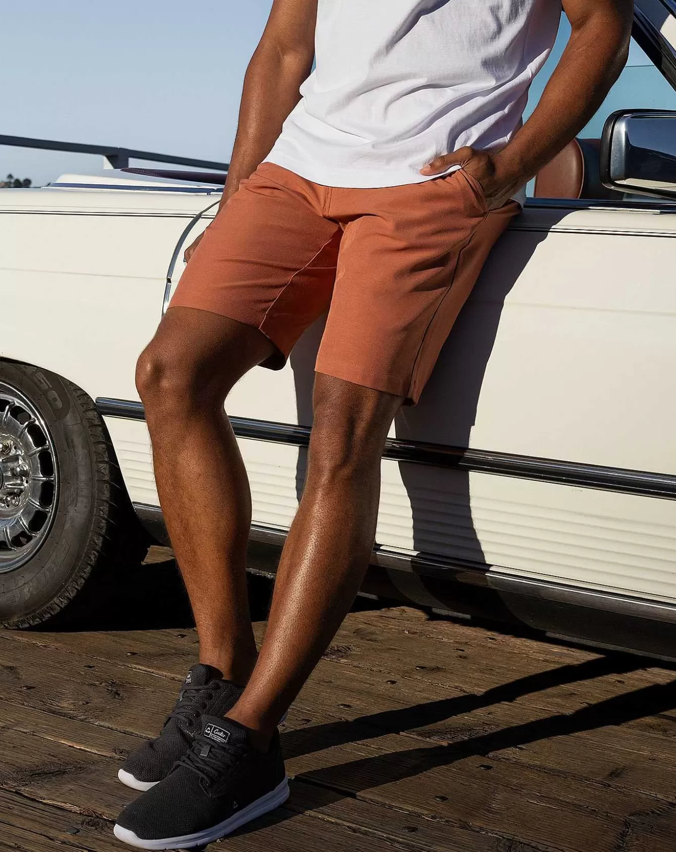 Pantaloncini Sportivi Apparent Wind 23cm - Offerta Imperdibile con Tessuto Traspirante e Taglio Performante
