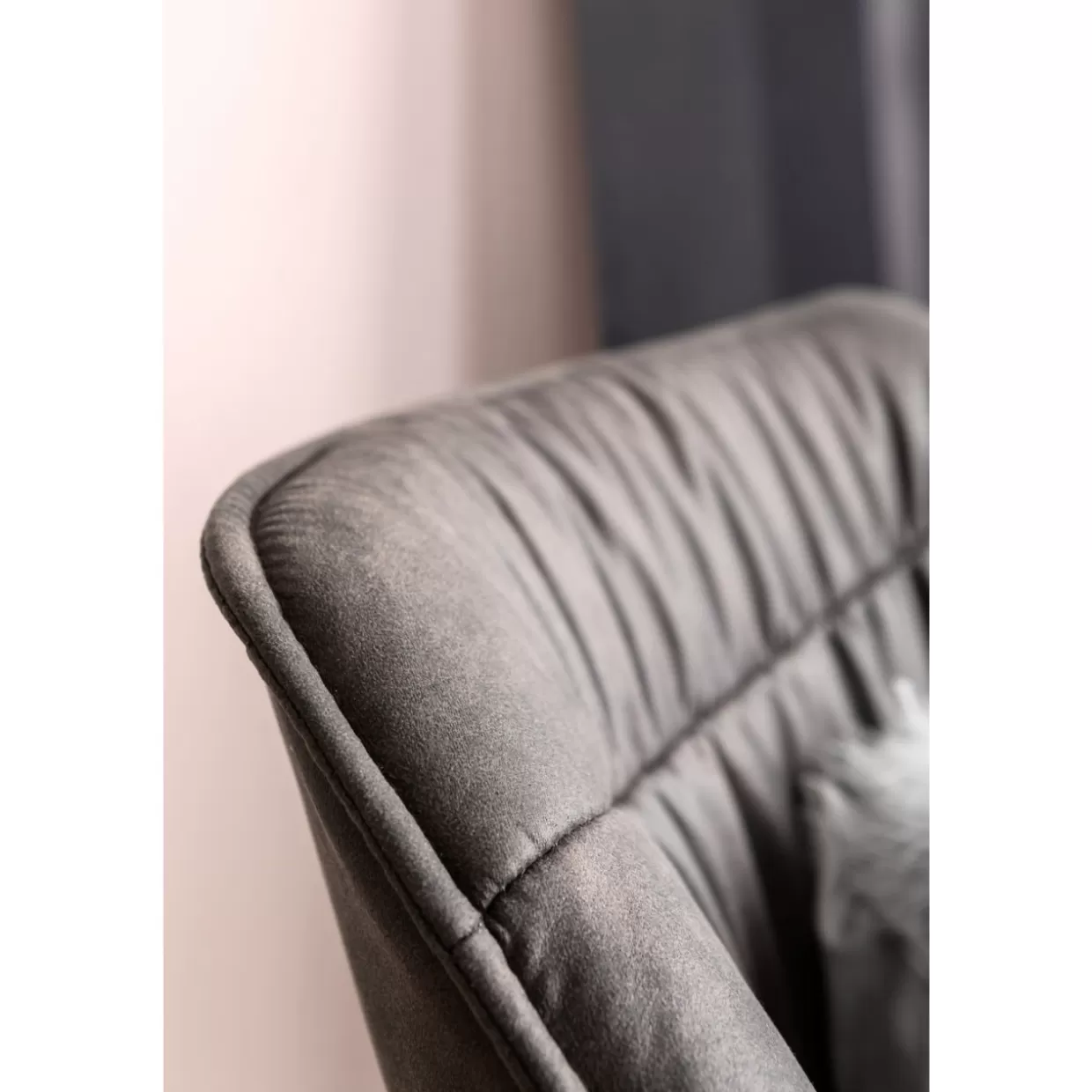 Poltrona Thelma con design contemporaneo | Sedute ergonomiche KARE Collection