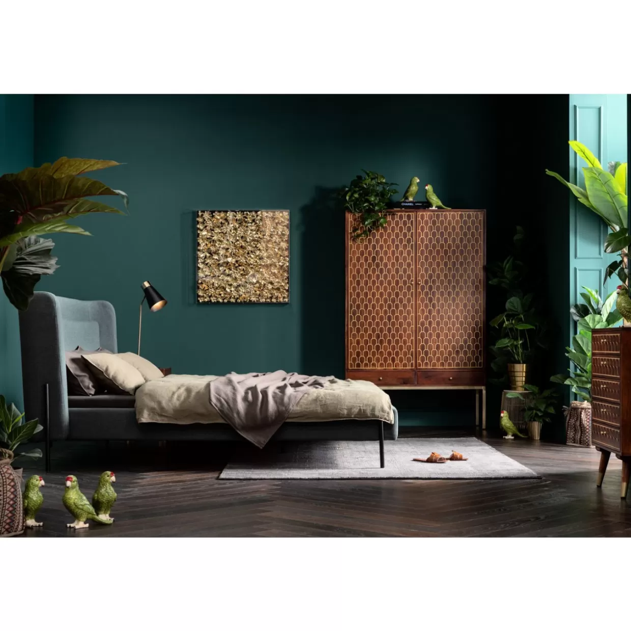 Letto Tivoli Verde di KARE Design - Moderno e Spazioso 160x200 cm 

Naturale evoluzione del modello classico con finiture ecosostenibili