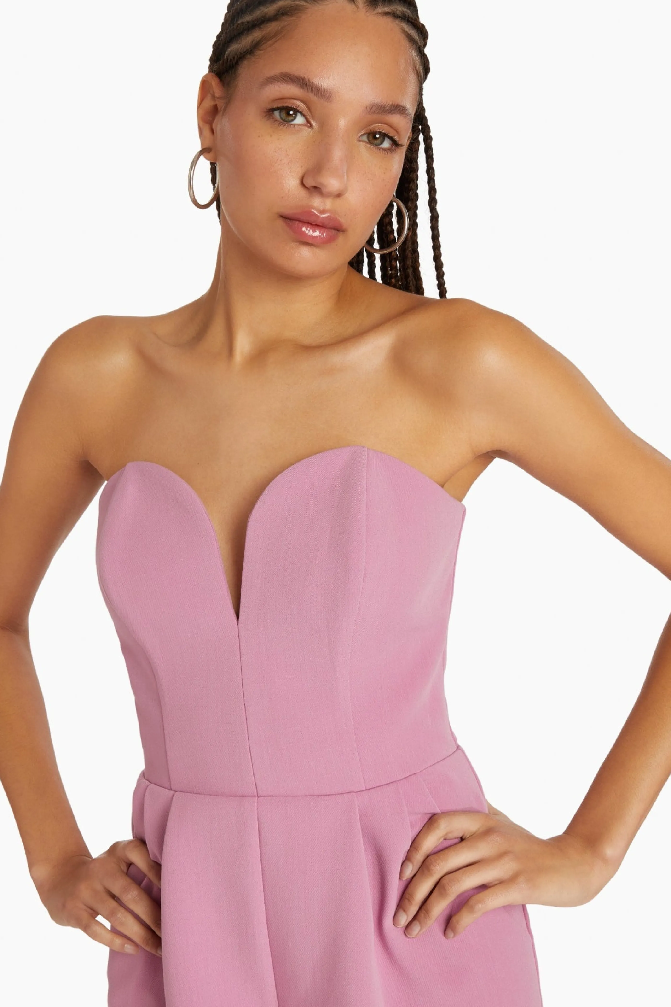 Amanda Uprichard Cherri Jane - Tuta Elegante con Scollo a Cuore, Nero Intenso per Serate Glamour (Taglie Inclusive)