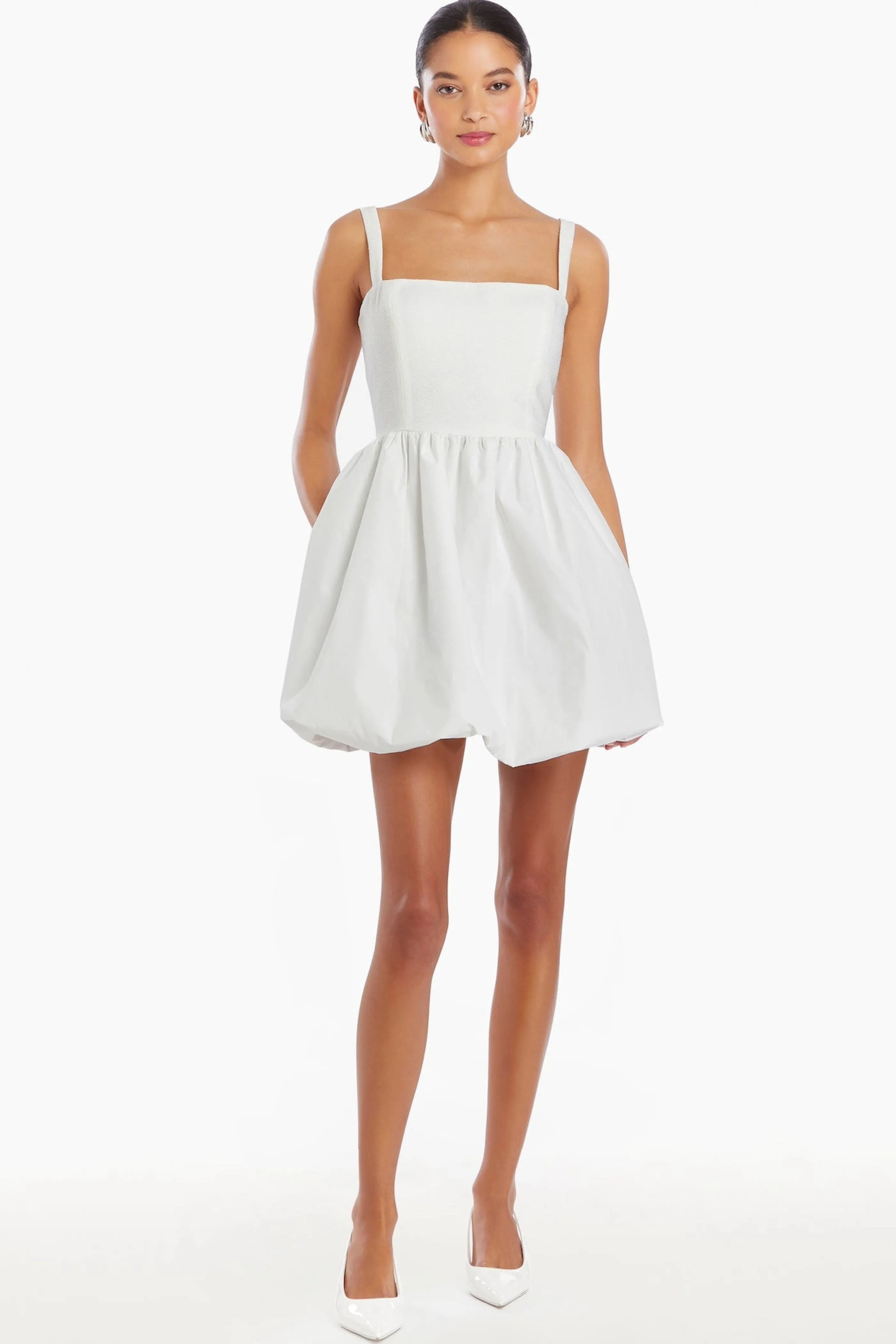 Amanda Uprichard Abito Christine - Tessuto Bouclé Elegante con Design Femminile per Occasioni Speciali