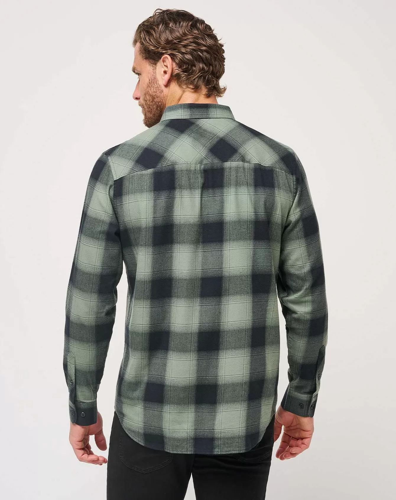 Morbida Camicia in Flanella a Quadri con Bottoni Frontali - Stile Casual e Confortevole