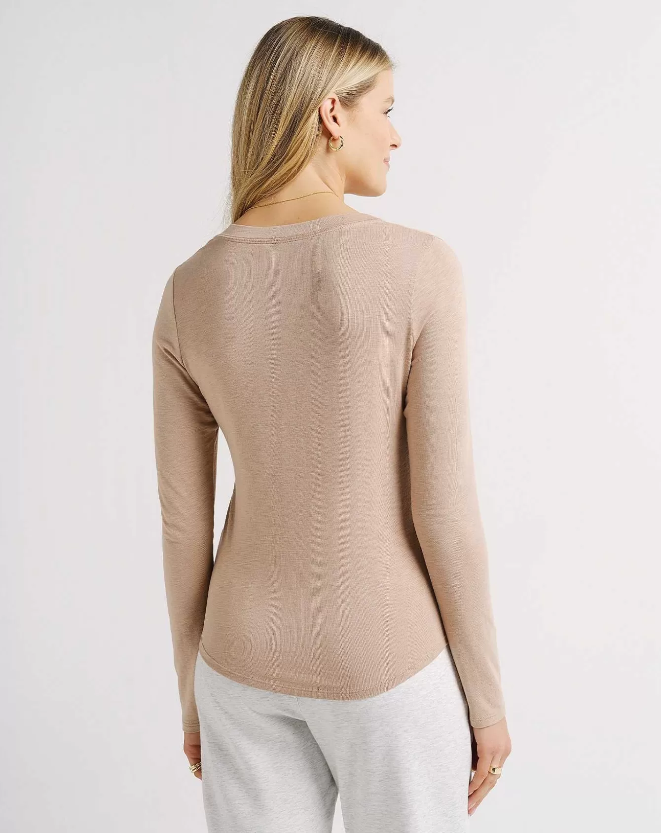 Maglie Henley in Tessuto Jersey Soffice - T-Shirt e Canotte Premium per Stagioni Fresche, Comfort e Stile Senza Tempo
