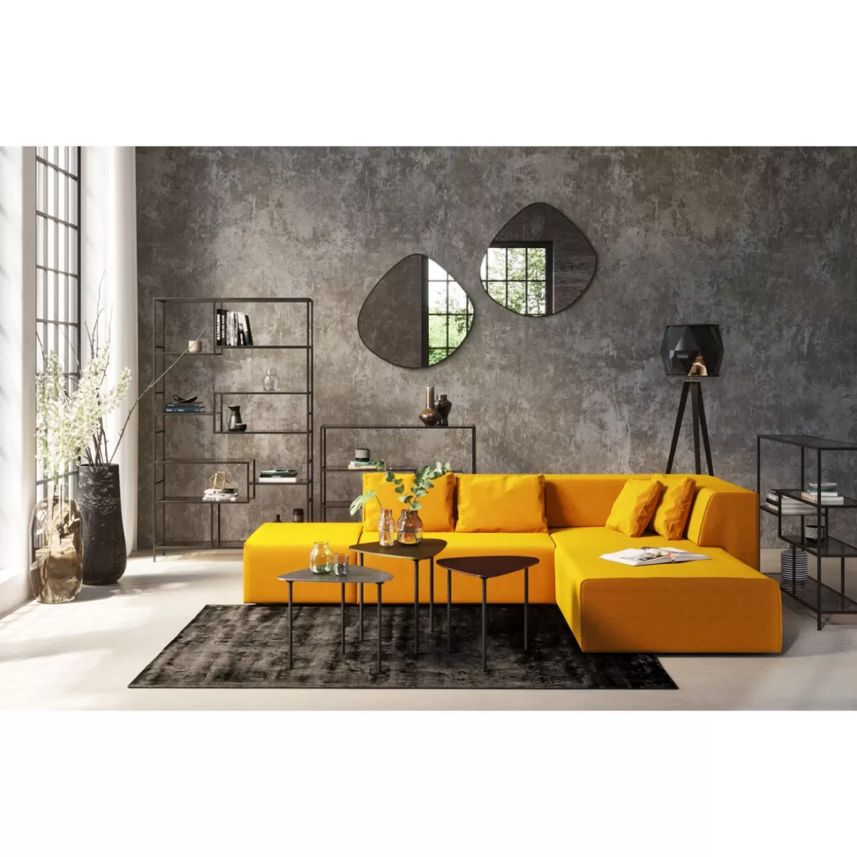 Trio di tavolini industriali con struttura triangolare - KARE Design per soggiorni vintage

Set esclusivo da 3 tavolini da caffè in stile loft retrò - Design triangolare industriale KARE

Tavolini KARE Design con effetto vissuto - Triangolo metallico per arredamento elegante (Set 3 pezzi)

Tavolini da salotto con dettagli triangolari industriali - KARE Vintage Collection (Confezione tripla)