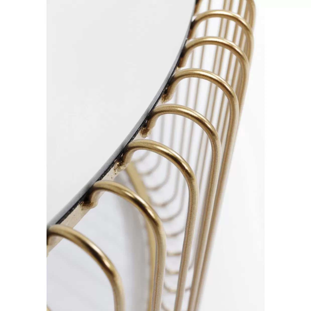 Set Esclusivo di 2 Tavolini Moderni KARE con Intreccio Metallico Ottonato - Design Elegante per Salotto