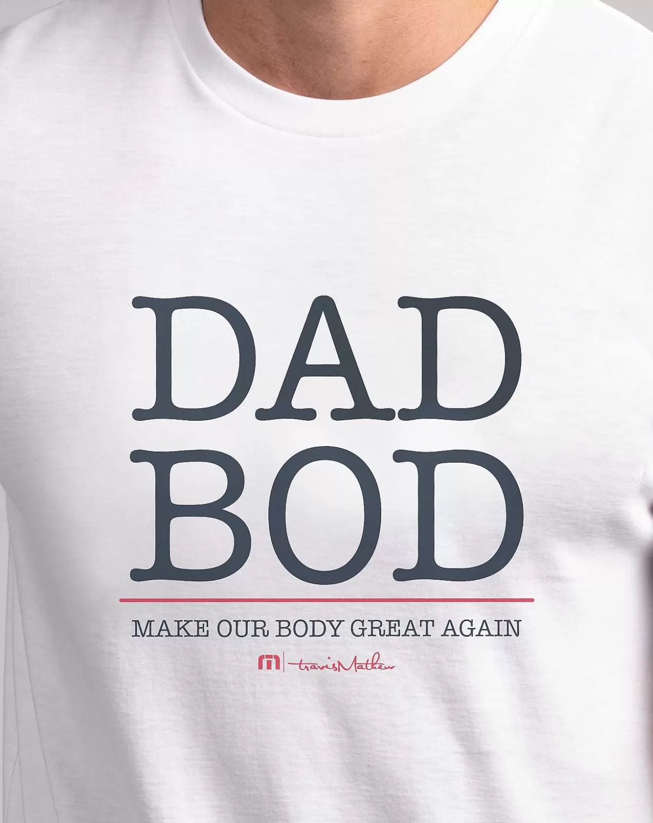 Magliette Comode per Fisico Rilassato - Abbina Stile e Comfort Casual per Uomo Moderno

Abbraccia il comfort quotidiano con le nostre t-shirt oversize progettate per chi ama vivere senza rinunce. Taglio studiato per valorizzare silhouette naturali, disponibili in tonalità neutre per un look urbano senza sforzi.