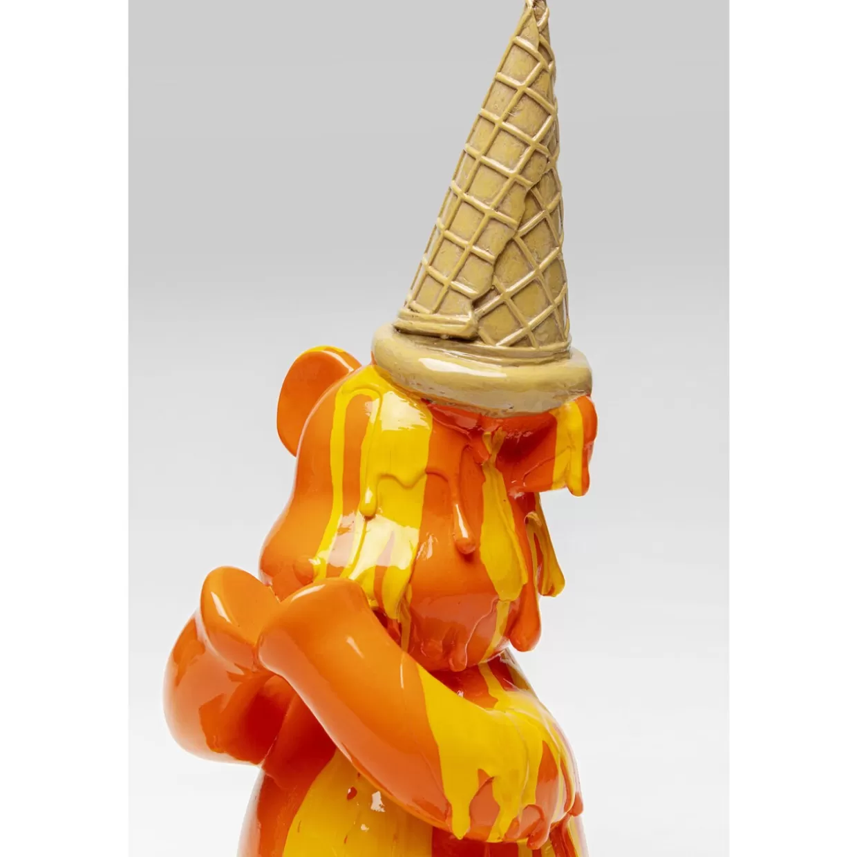 Orso Gelato Seduto Arancione - Statua Decorativa per Casa, Regalo Originale KARE Design, Altezza 37 cm