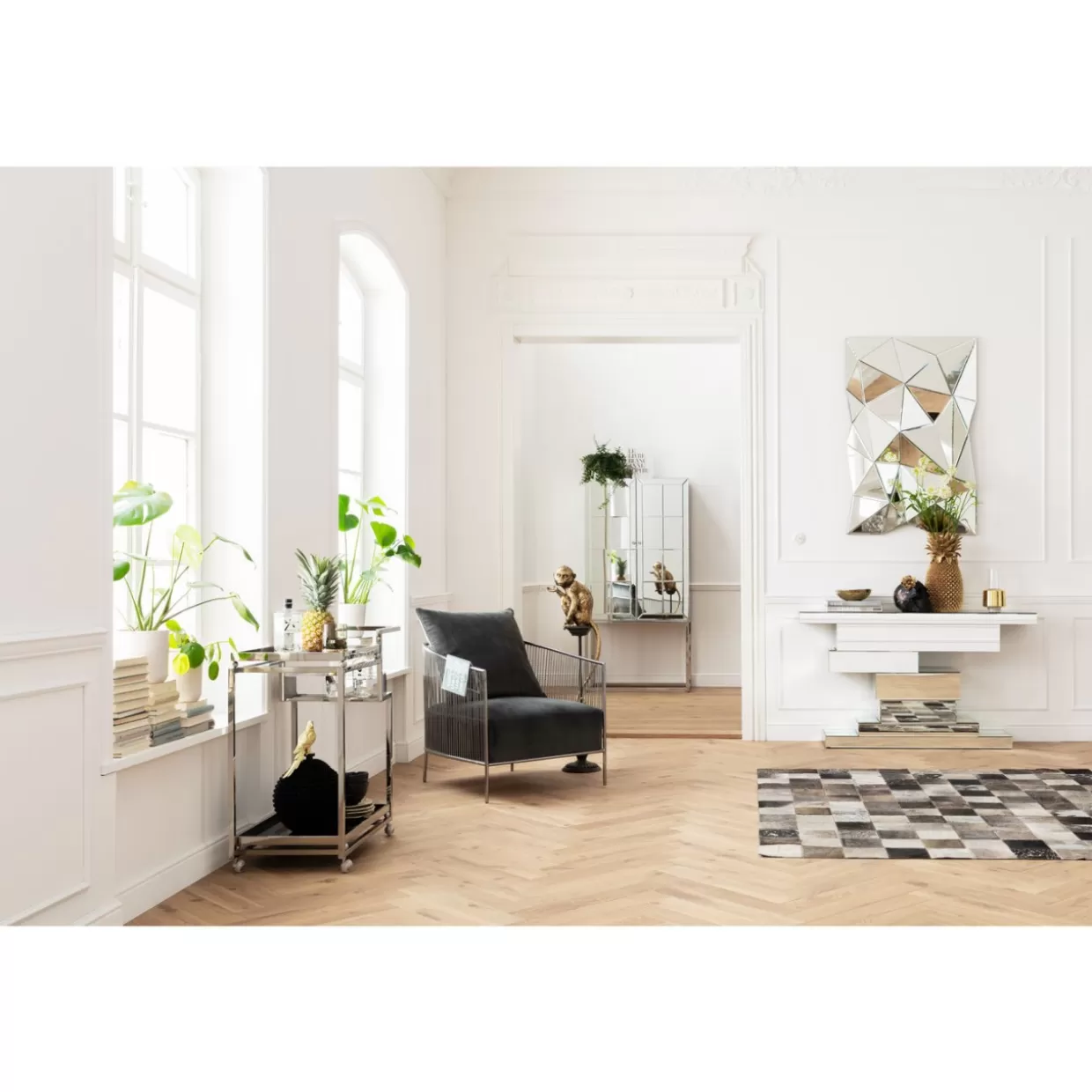KARE Design - Teschio Floreale Artistico in Resina, 22 cm - Complemento d'Arredo per Interni