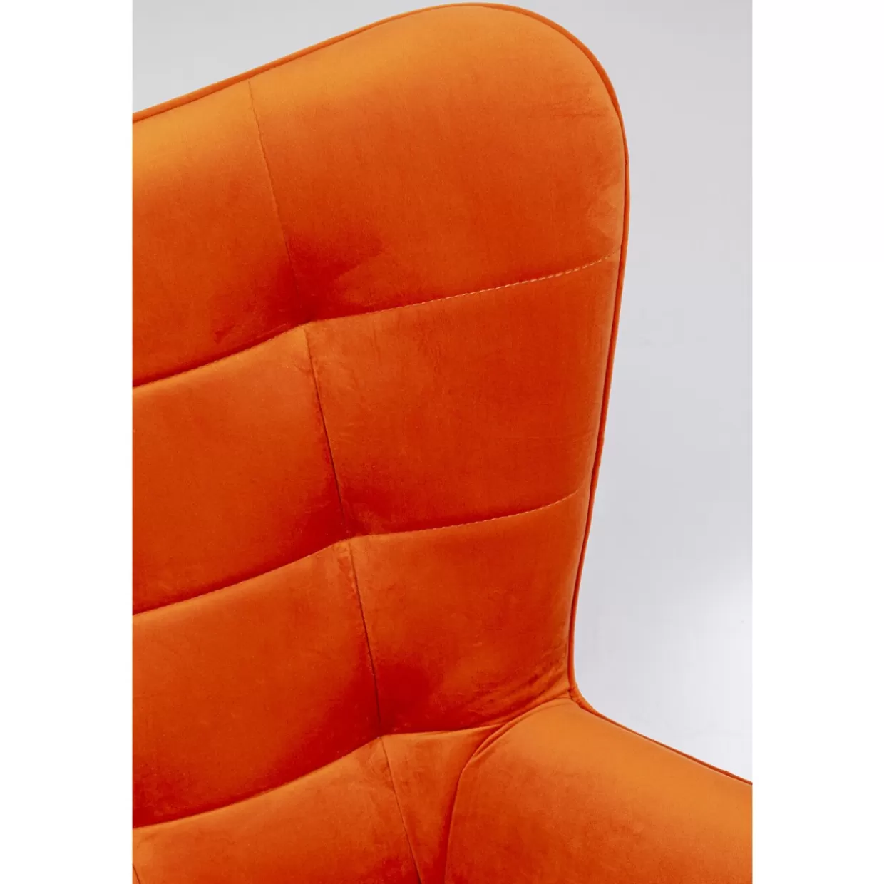 Poltrona Oscar KARE Design - Sedia Girevole in Velluto Arancione con Rivestimento Elegante