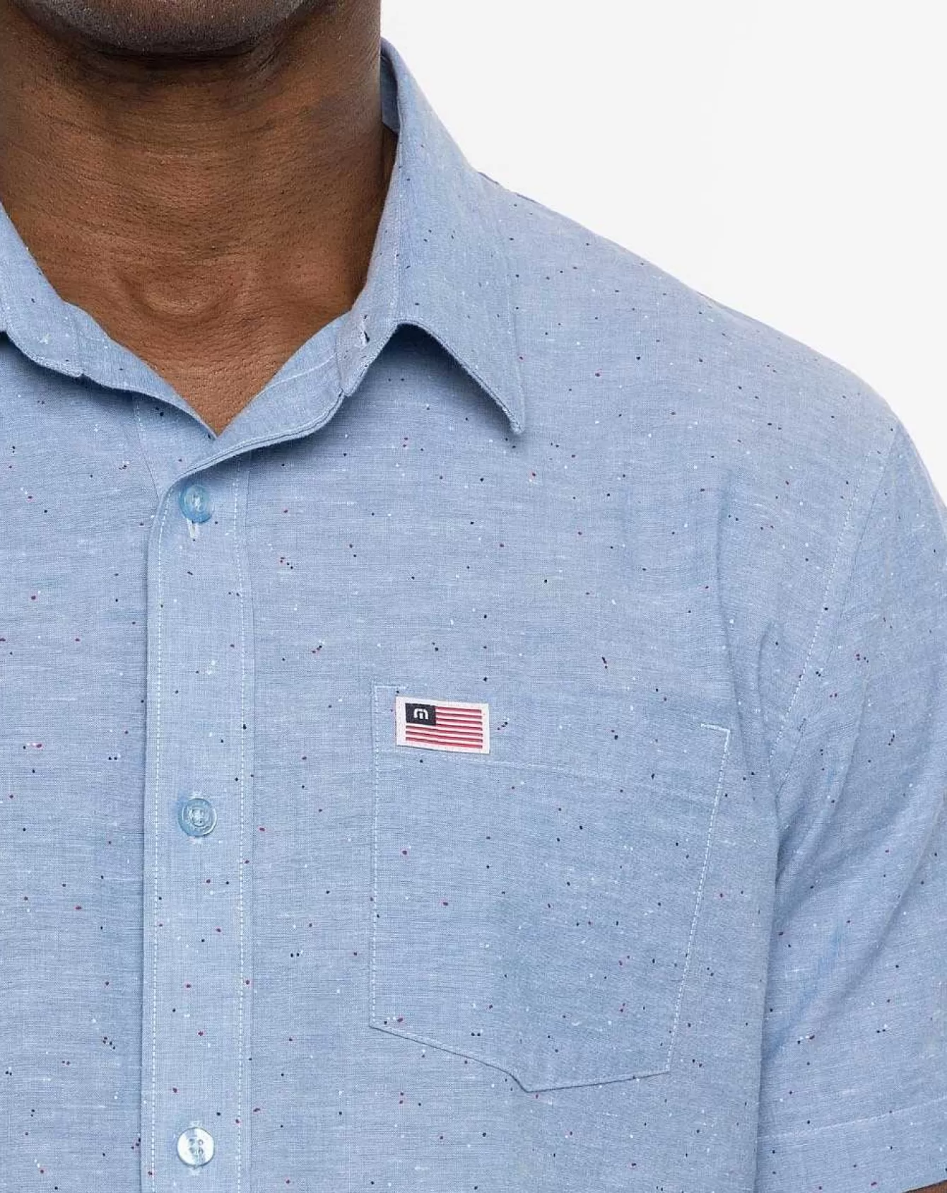Camicia Elegante Aquila Fiera con Bottoni Frontali - Stile Unico per il Tuo Guardaroba