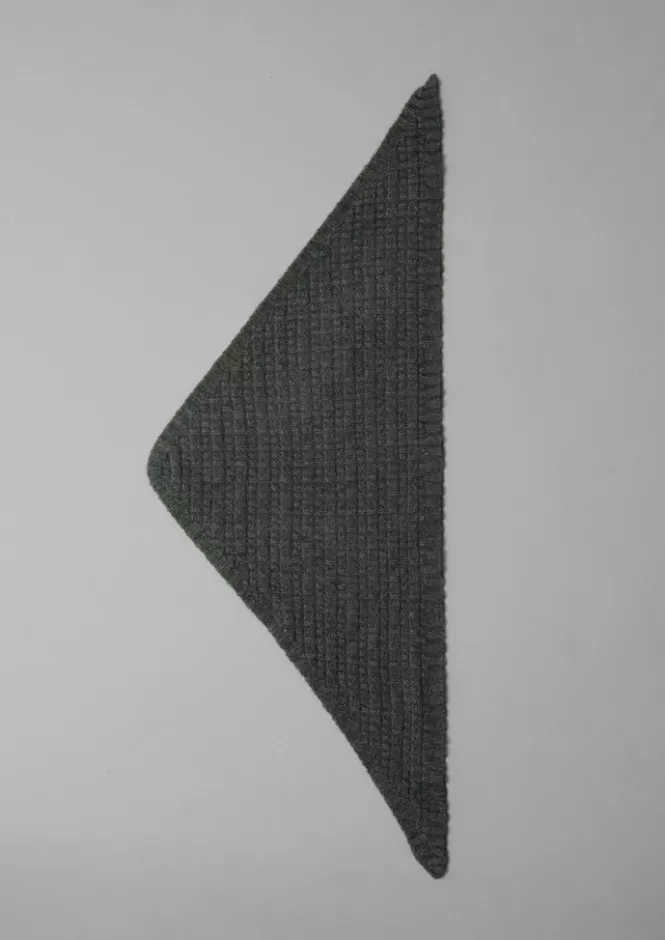Cappelli in Maglia Bandana con Ricamo a Griglia - Sciarpe e Guanti Coordinati per Look Invernali