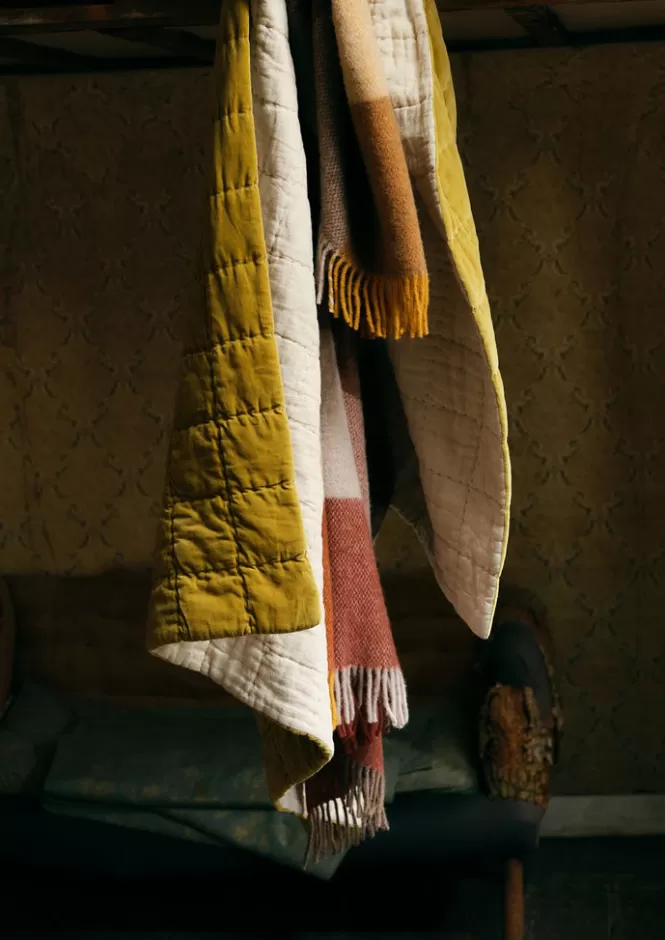 Coperta in Velluto Biologico Realizzata a Mano - Morbidezza Naturale per il Tuo Riposo | Tessili per la Casa - Coperte e Plaid con Cuciture Artigianali e Prezzo Accessibile