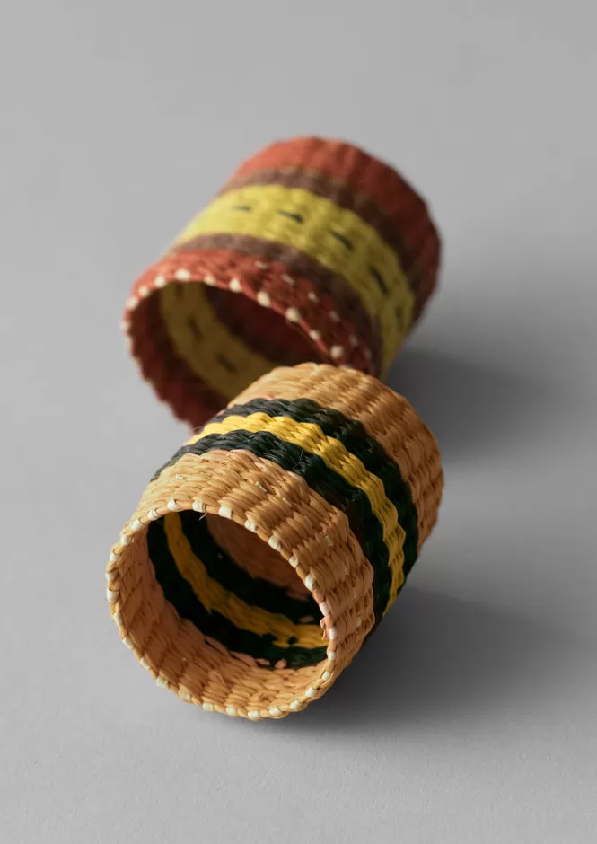 Portatovaglioli artigianali in iraca intrecciata - Eleganti anelli da tavola in fibra naturale (Set da 6 pezzi)