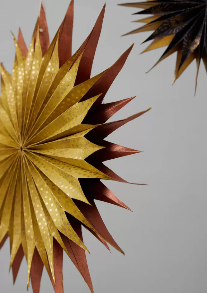 Luminose Stelle Appendibili in Carta Lokta - Set Decorativo Natalizio Artigianale a Prezzo Conveniente