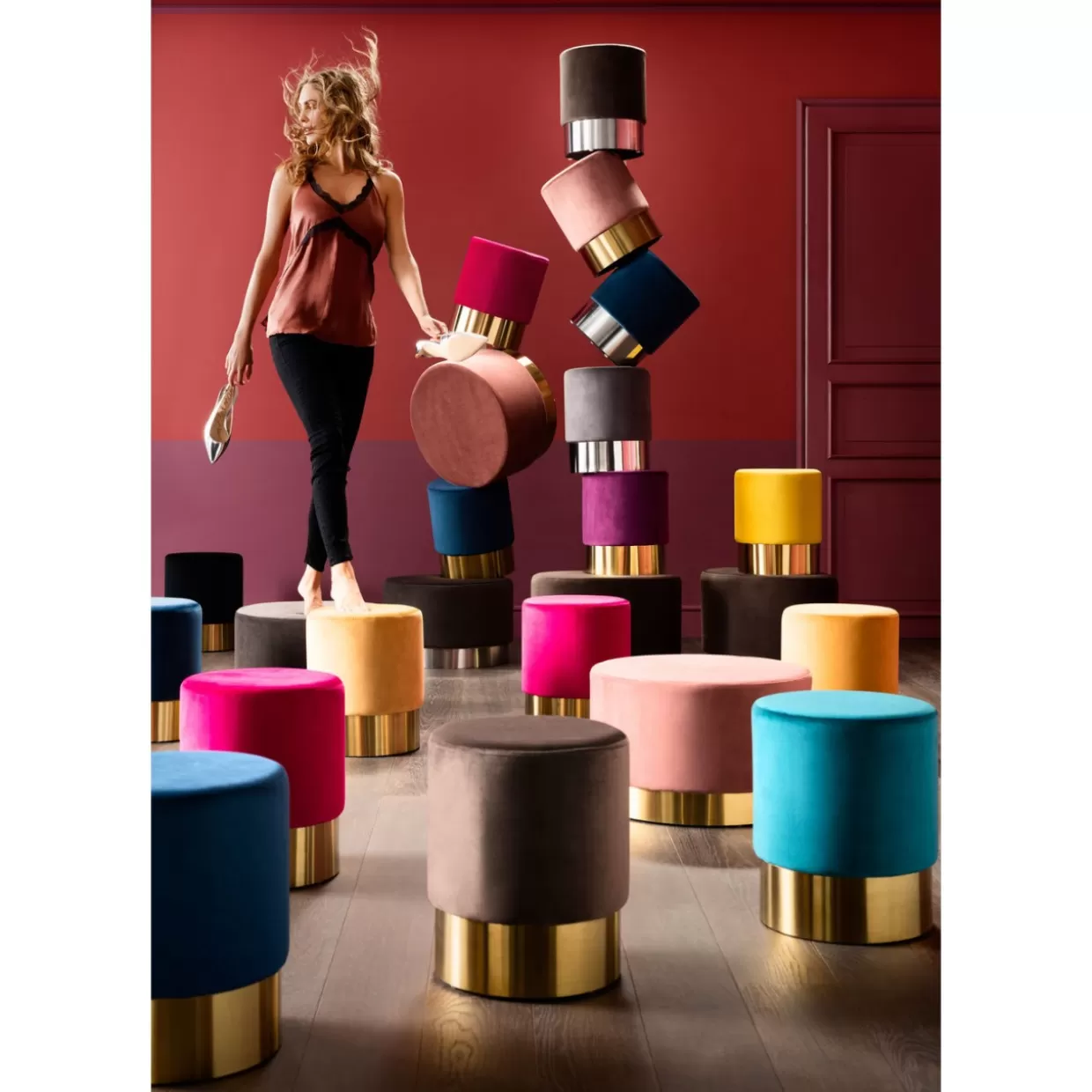 KARE Design - Panche e Sgabelli Moderni in Tonalità Ciliegia, Grigio Chiaro e Argento per Arredamento Contemporaneo (35 cm di Diametro)