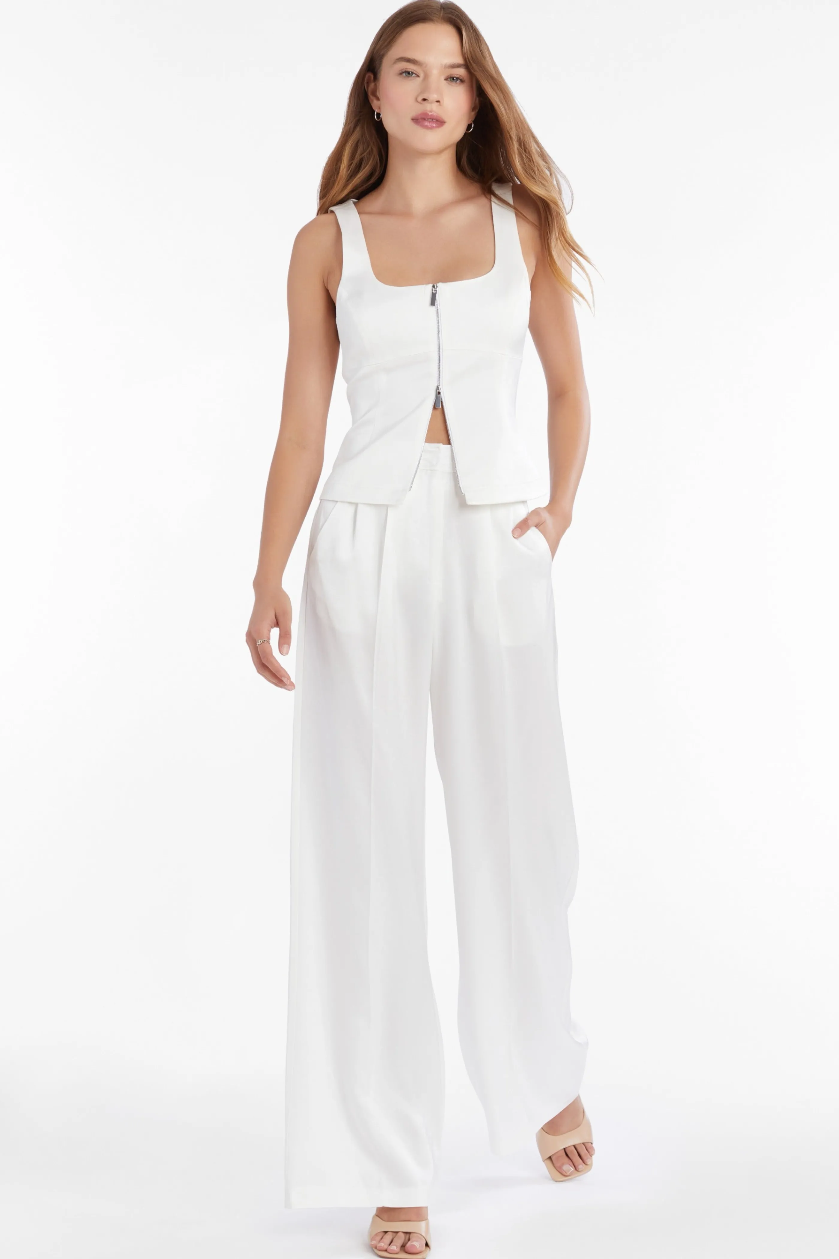Amanda Uprichard Pantalone Jane - Stile Costiera Amalfitana con Tocco Femminile 

Pantalone Elegante Amanda Uprichard | Ispirazione Amalfi per Donne Moderne 

Jane Pants Amanda Uprichard - Freschi Design Amalfitani per un Look Chic 

Amanda Uprichard Pantaloni in Tonalità Amalfi - Confezione Premium per Estate 2024 

Pantalone Donna Amanda Uprichard | Motivi Artigianali della Costiera Amalfitana 

Jane Pants con Ricami Amalfitani - Collezione Esclusiva Amanda Uprichard 

Amanda Uprichard Pantalone Estivo - Aria Marinara della Costiera in Tessuto Premium 

Pantaloni Eleganti Jane - Rivisitazione Amanda Uprichard dello Stile Amalfitano 

Amanda Uprichard Pantalone in Lino | Colori Vibranti della Costa Amalfitana 

Jane Pants con Design Amalfi - Tessuto Traspirante Amanda Uprichard per Estate
