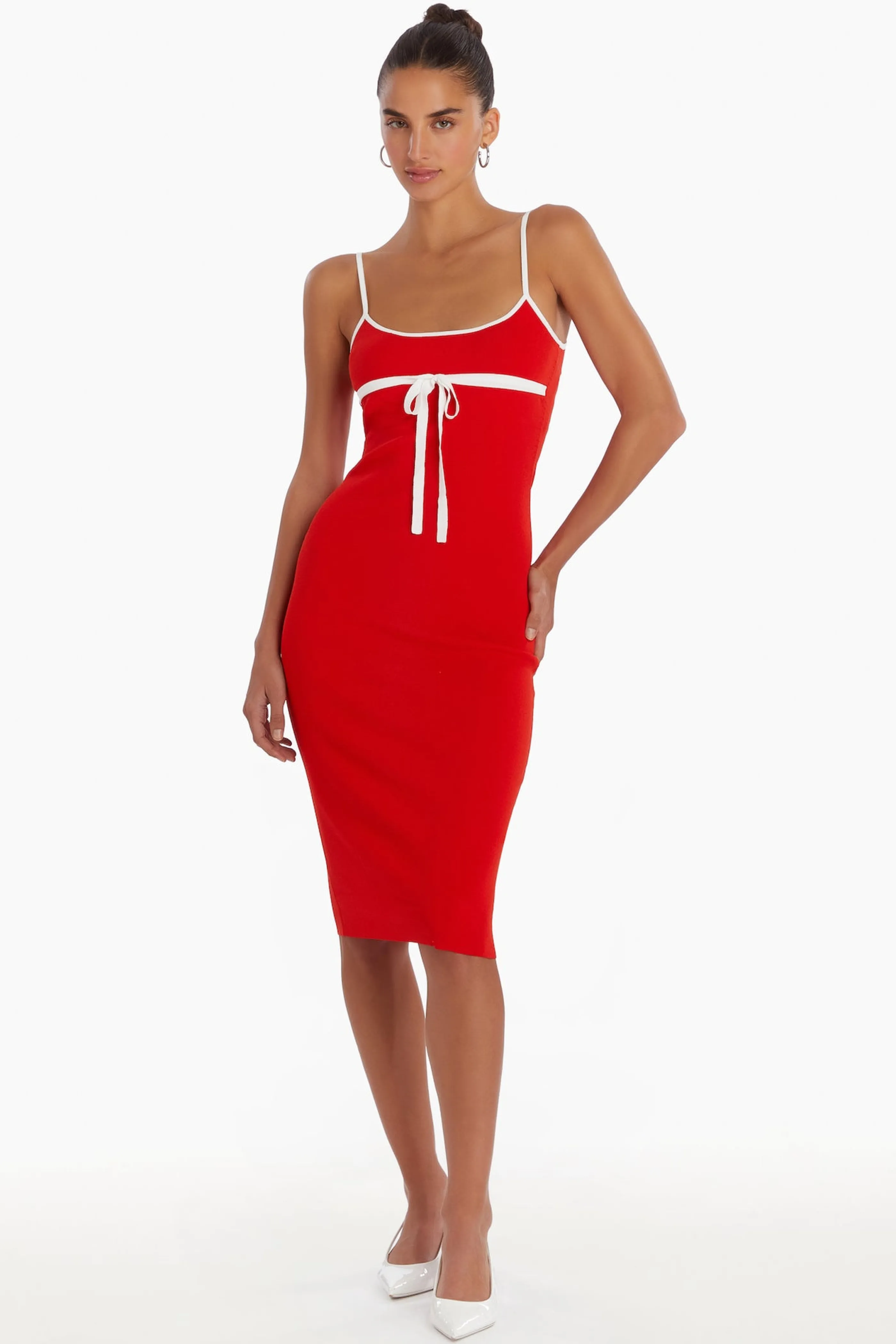 Abito Lucy in Maglia con Paillettes Amanda Uprichard - Vestito Elegante con Scollo a Cuore per Occasioni Speciali