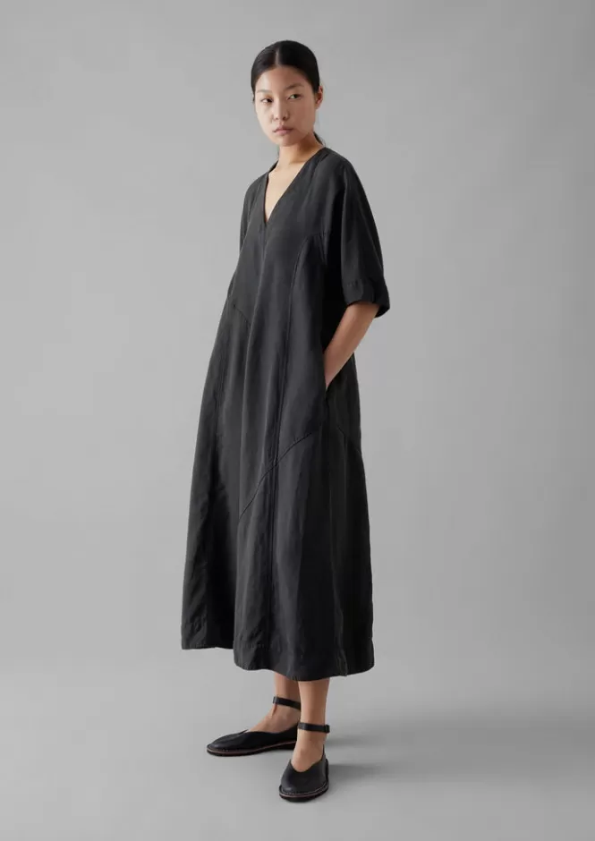 Abito donna elegante in Lyocell e Lino con tessuto a lisca - Vestito estivo sofisticato con dettagli strutturati e design traspirante per ogni occasione