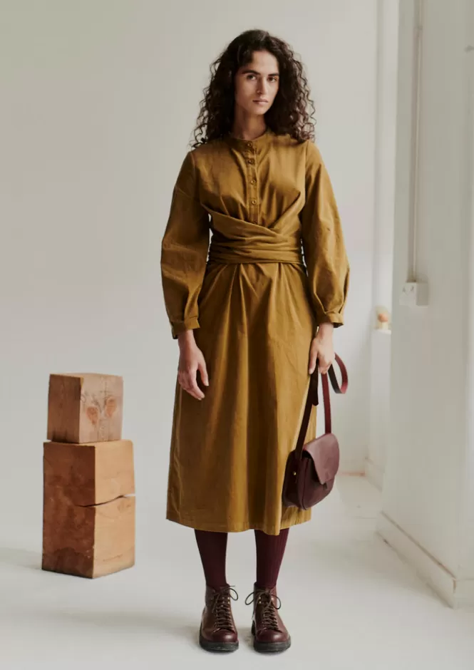 Abito Avvolgente in Tessuto Cord Sostenibile - Moda Femminile Autunno/Inverno con Chiusura a Fasciatura