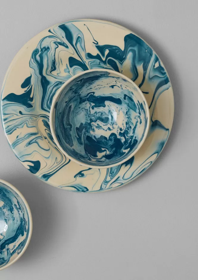 Piatto Elegante in Ceramica Artigianale con Effetto Marmorizzato - Stoviglie Raffinate per la Tavola