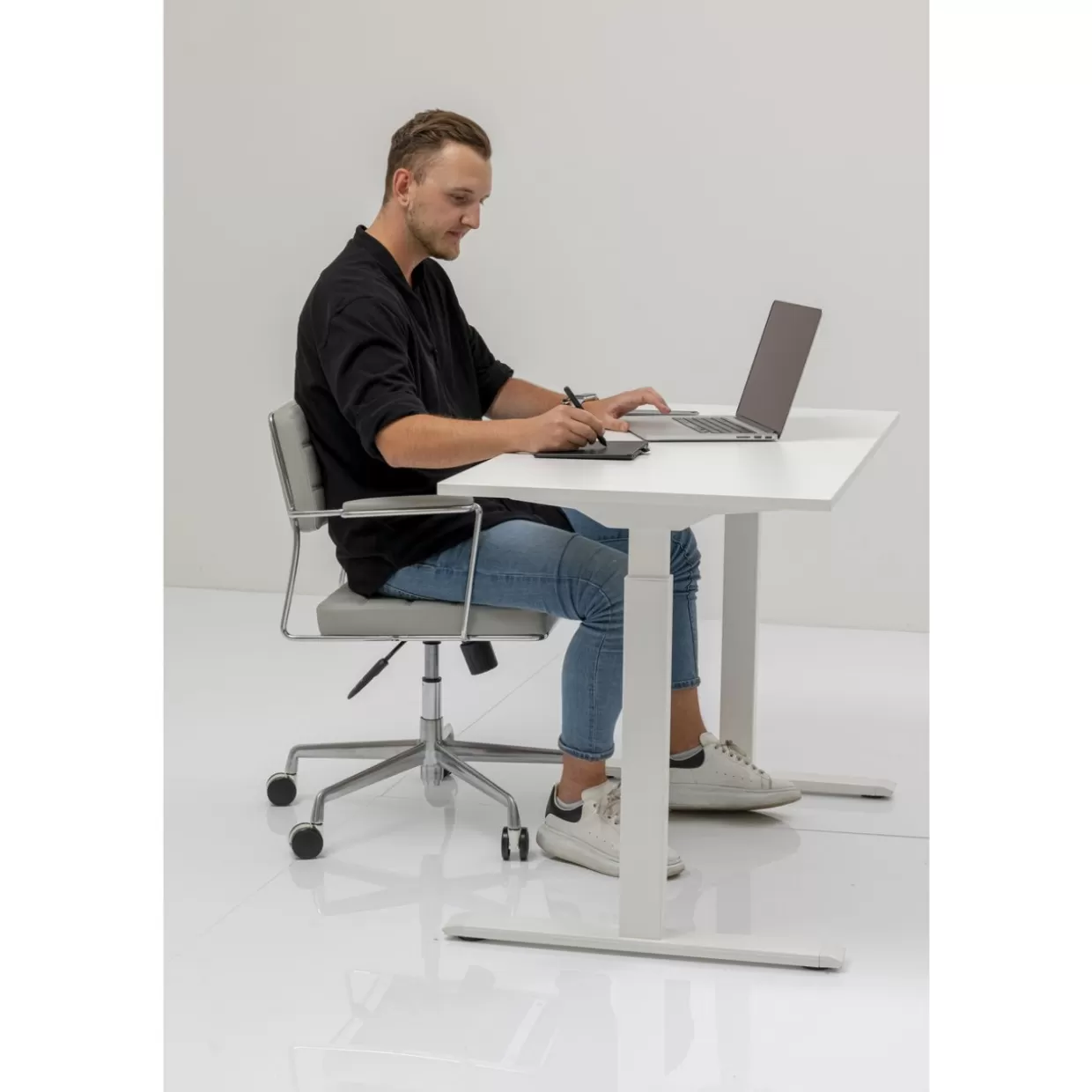 KARE Design - Scrivania Moderna per Ufficio 
