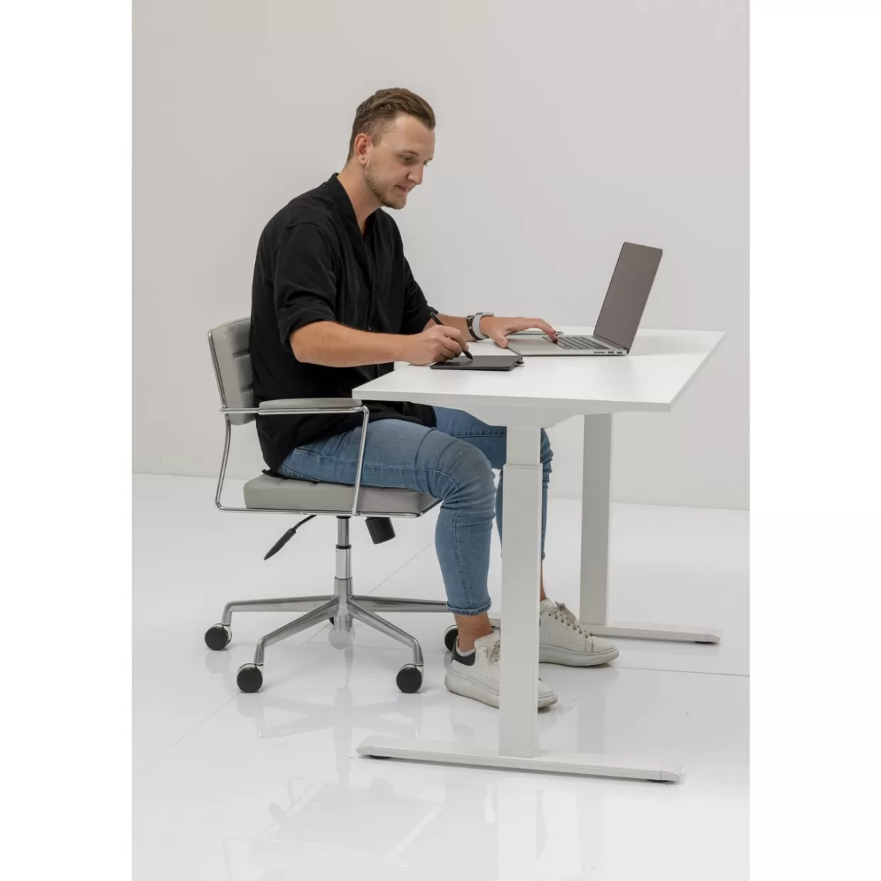KARE Design - Scrivania Moderna per Ufficio 