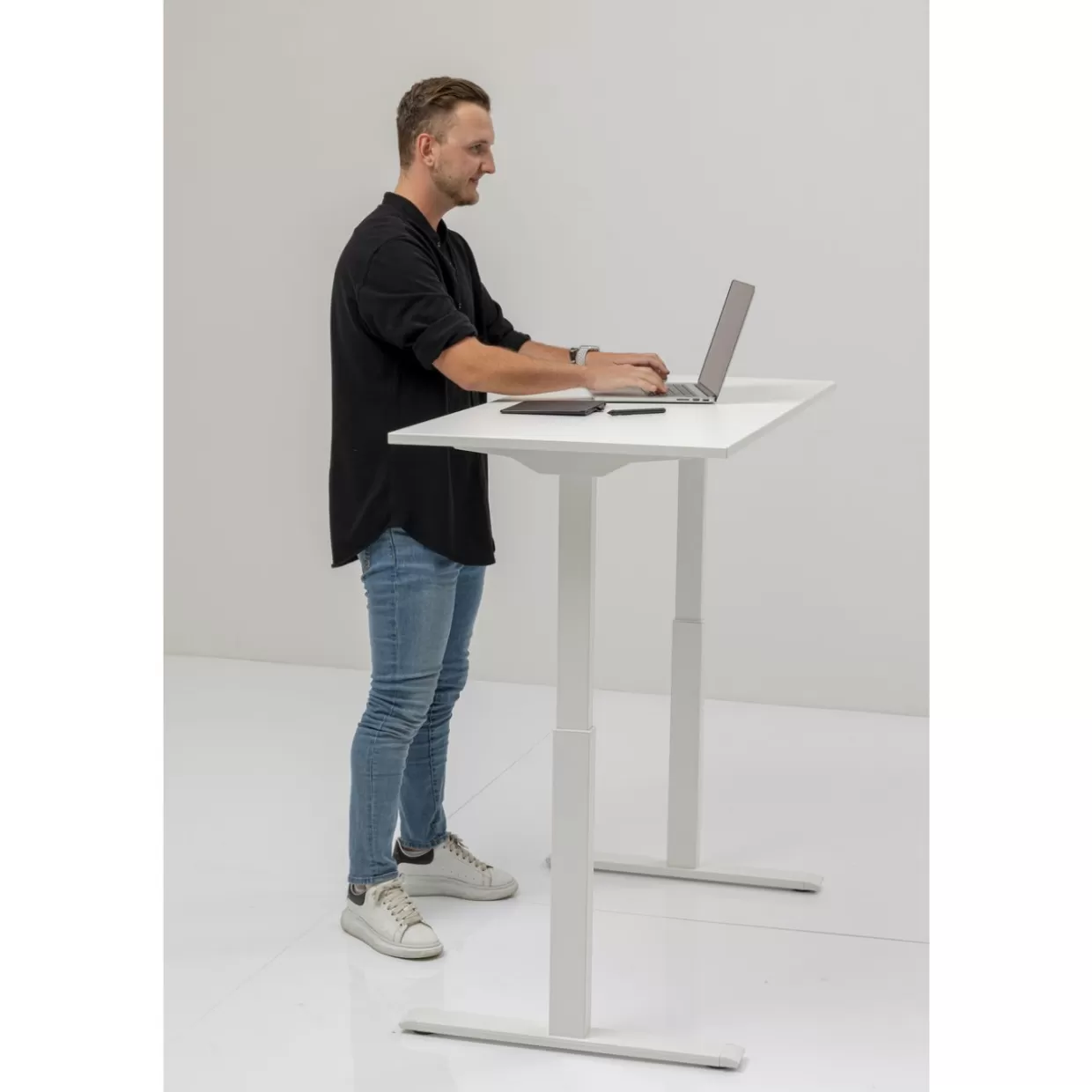 KARE Design - Scrivania Moderna per Ufficio 