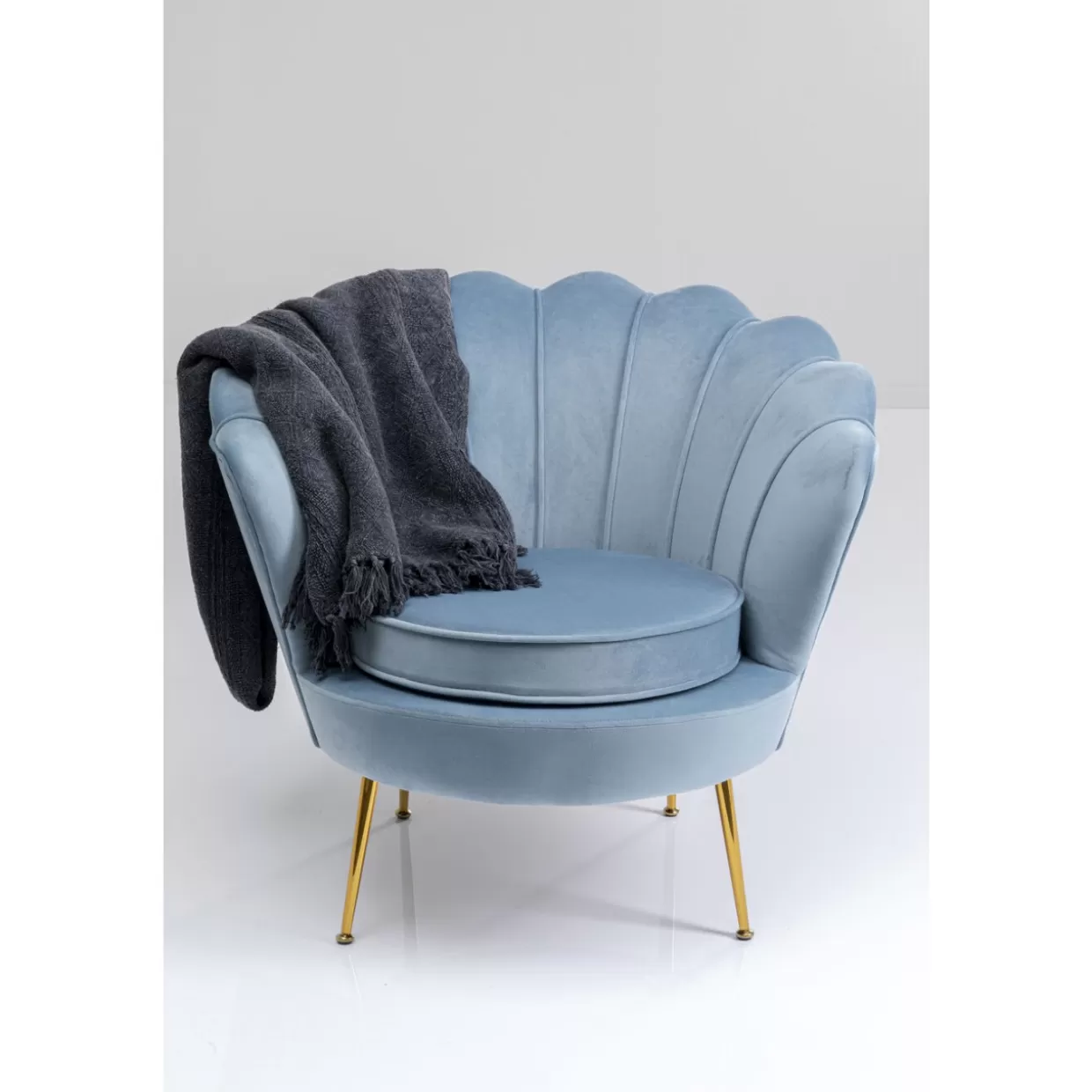 KARE Design Poltrona Moderna | Water Lily in Tonalità Acqua Fresca con Ispirazione Naturale - Seduta Comoda per Interni Chic
