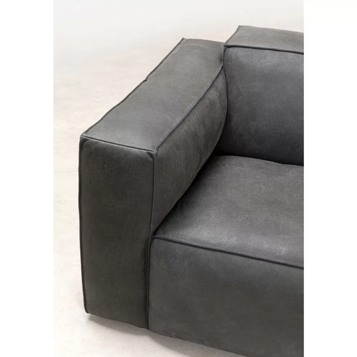 Divano Henry Modello 3 Posti in Pelle Grigia - Confortevole e Moderno, Collezione Esclusiva KARE Design