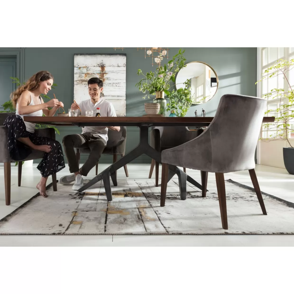 Eleganti sedie in velluto grigio di KARE Design - Comfort moderno per arredamento raffinato