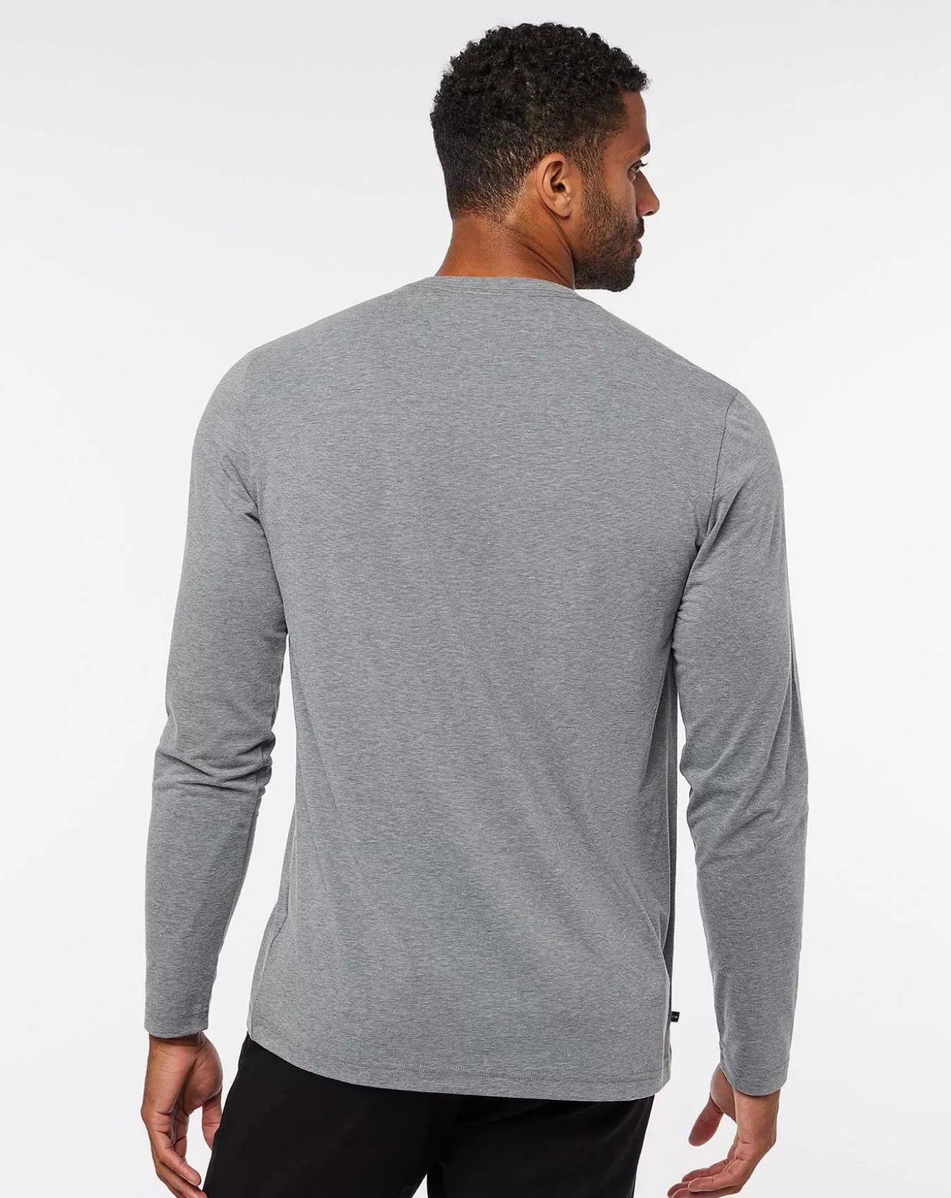 Maglietta a Maniche Lunghe con Collo Tondo - Super Offerta Limitata 

Versione Confortevole in Cotone Morbido per Uomo e Donna, Ideale per lo Stile Quotidiano. Disponibile in Vari Colori, Perfetta per Tutte le Stagioni.