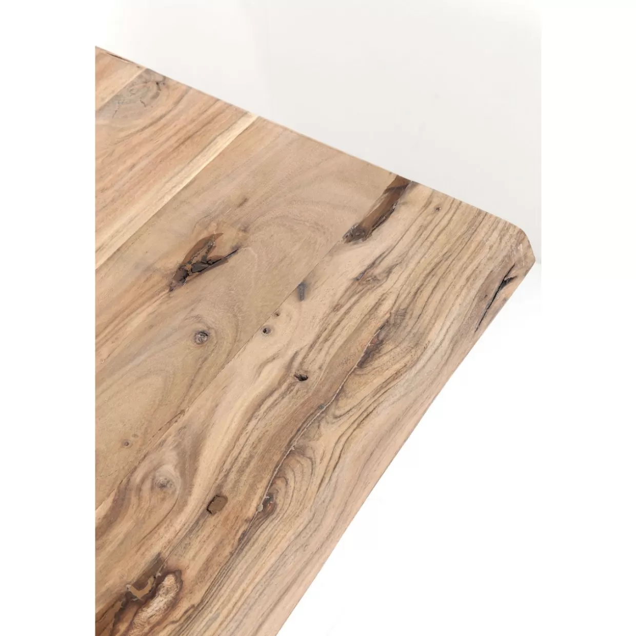 Tavolo Harmony in finitura argento 160x80 cm - Design elegante e moderno by KARE

(Alternativa più colloquiale: 
Tavolo design Harmony argento 160x80 - Linee armoniose per la tua casa KARE)

(Alternativa con focus dimensionale: 
Tavolo da pranzo Harmony 160x80 cm - Rifiniture argentate e struttura contemporanea KARE Design)