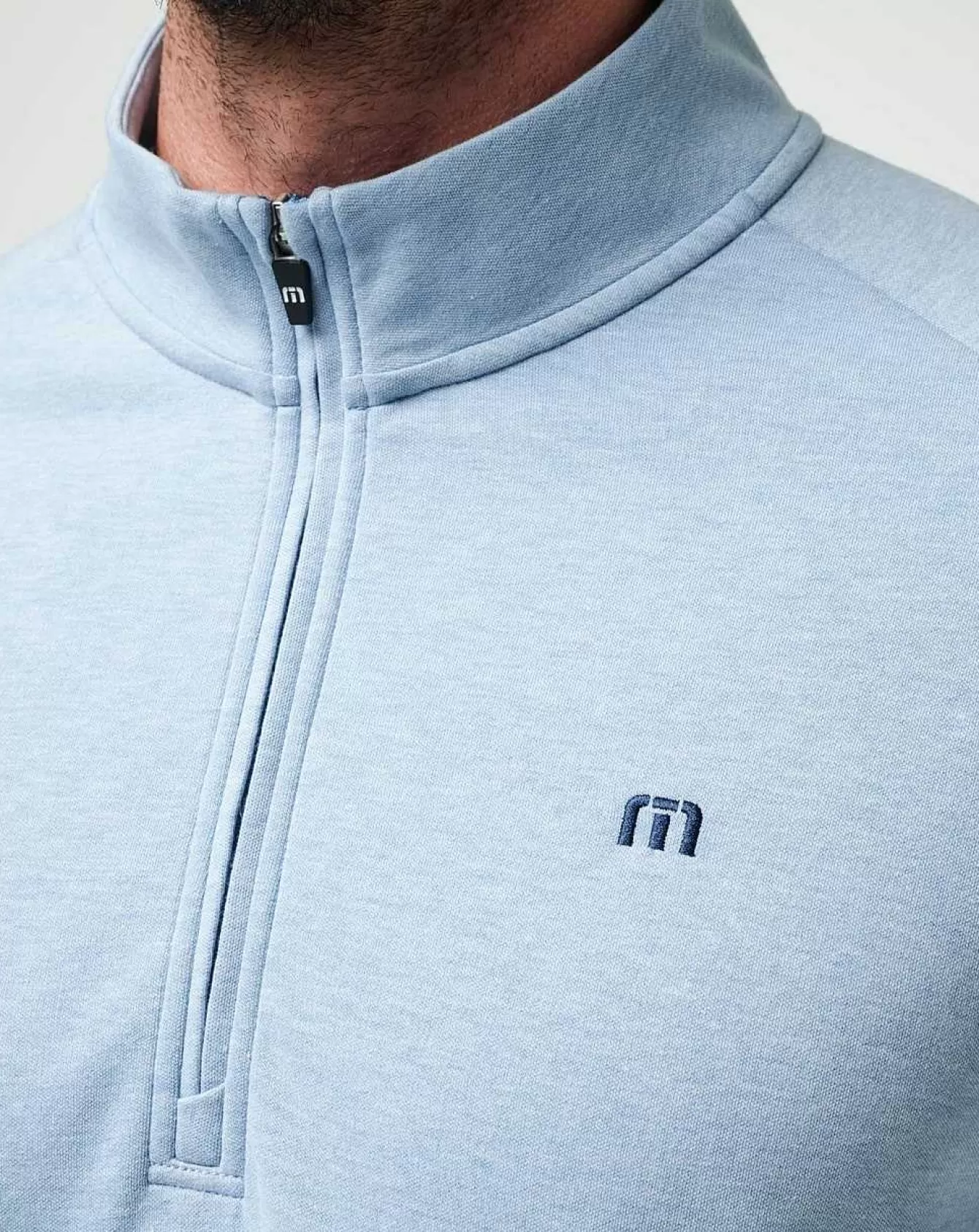 Maglioncini Quarter Zip Premium Rivisitati: Conforto Avanzato e Stile Contemporaneo